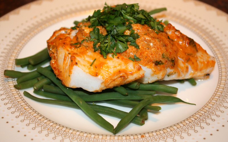 Gegrilde kabeljauw met tomatenpesto; recept; recepten; hoofdgerecht; hoofdgerechten; kabeljauw; vis; tomatenpesto; yoghurt; gegrild; grill; snel klaar