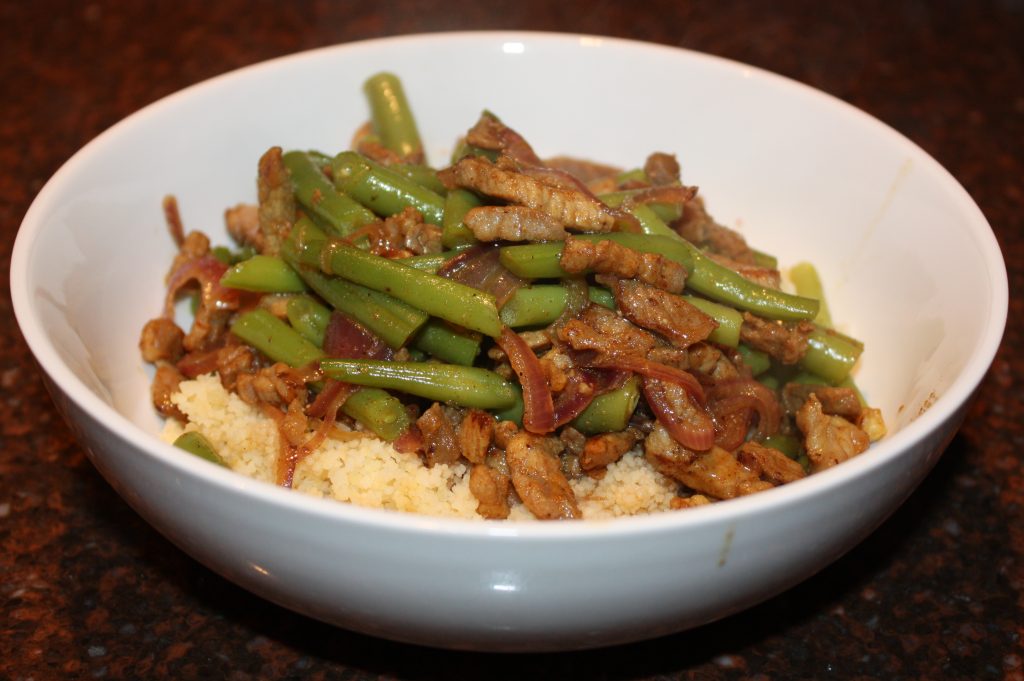 Couscous met shoarma en sperziebonen, recept; recepten; hoofdgerecht; hoofdgerechten; shoarma; couscous; sperziebonen; snel klaar; mediterraan; koken; zelfgemaakt;